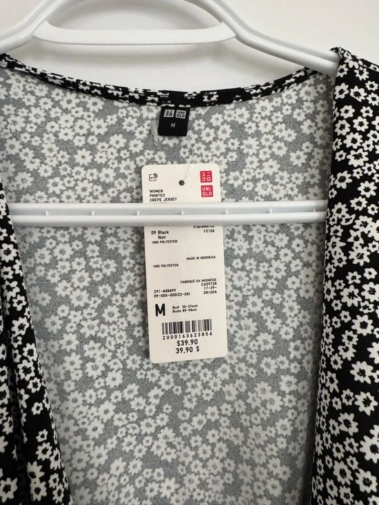 UNIQLO Black & White Floral Mini Romper - Picture 2 of 2